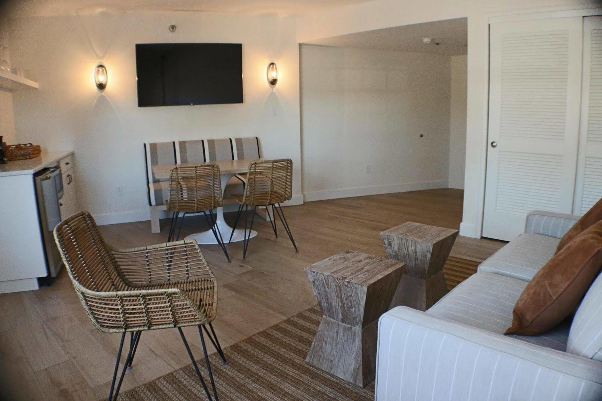 Inn On The Lakes Sebring Bagian luar foto